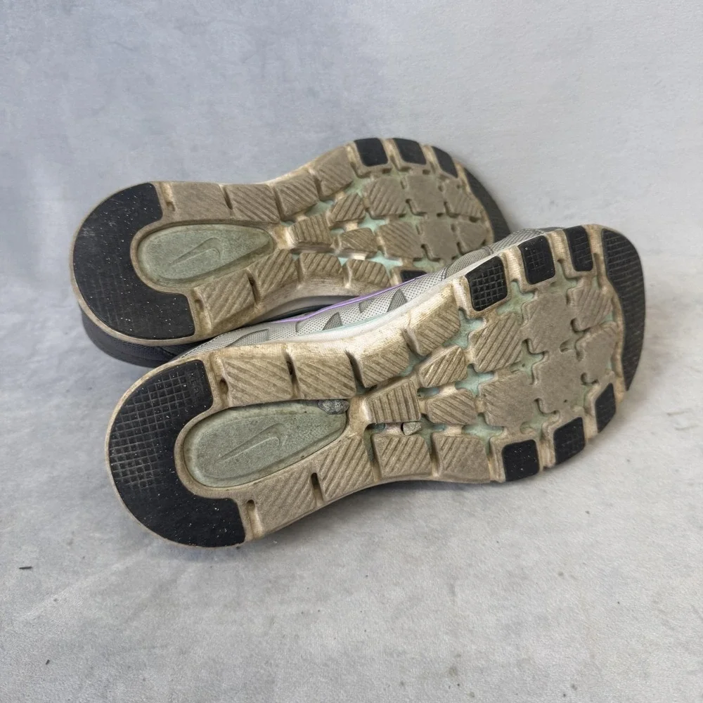 Nike Training Shoes Womens Size 9.5 Gray‎ Purple Teal Running Sneakers